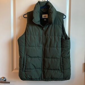 Old Navy fleece lined frost vest
